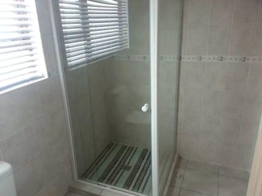 Spacious Garden Cottage 约翰内斯堡 外观 照片